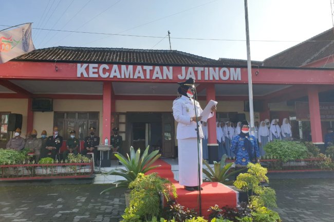 Upacara HUT RI Ke 77 Kecamatan Jatinom