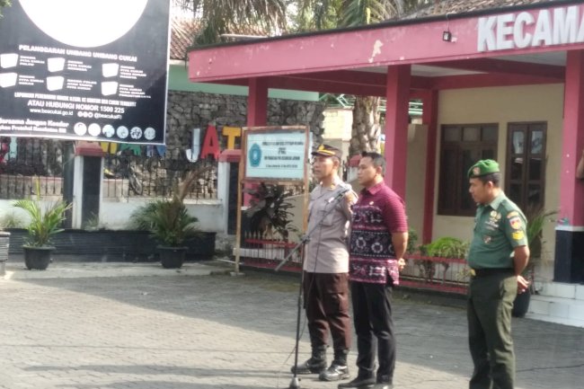 Gelar Apel Linmas Desa Dalam Rangka Persiapan Pelaksanaan Pilkades Serentak Gel. I Kecamatan Jatinom Tahun 2023 