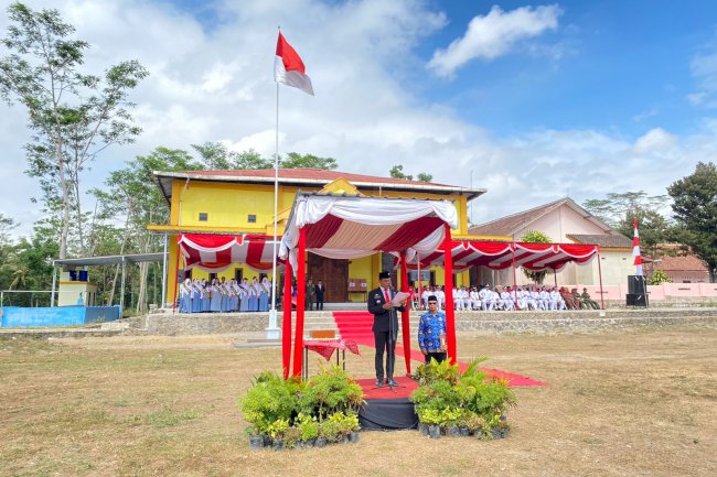  Sebanyak 300 Peserta Upacara HUT RI Kecamatan Jatinom 