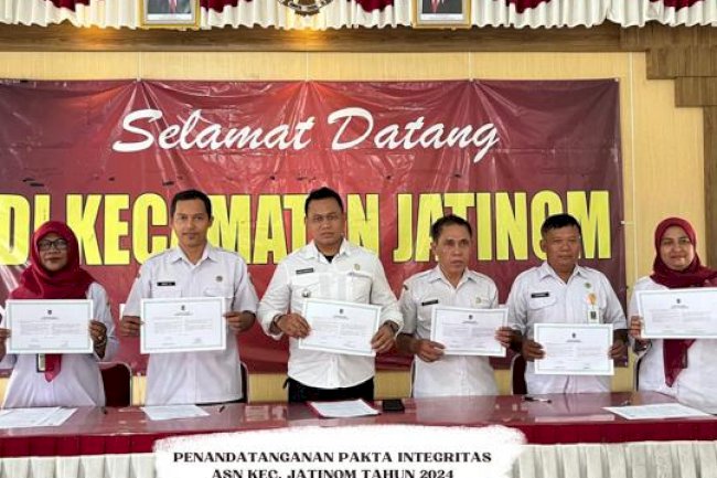 Penandatanganan Fakta Integritas dan Perjanjian Kinerja Kecamatan Jatinom Tahun  2024