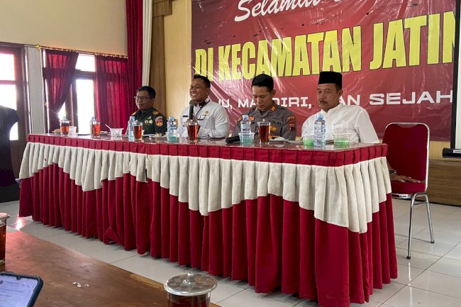 Pembubaran panitia Hari Jadi, HUT RI ke 79 dan Pembubaran Panitia Yaa Qawiyyu 2024 di aula Kantor Kecamatan Jatinom