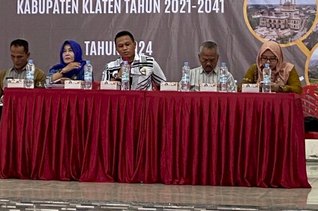 Sambauatan Camat Jatinom dalam Solialisasi Peraturan Daerah Kabupaten Klaten No 10 th 2021 tentang Rencnana Tata Ruang Wilayah Kabupaten Klaten Tahun 2021-2041