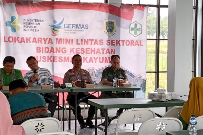 Bersinergi Muspika Kec. Jatinom, Camat Meberikan Sambutan dalam acara LINTAS SEKTORAL PUSKESMAS KAYUMAS