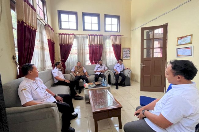 PENDAMPINGAN PPID DAN SOSMED KECAMATAN JATINOM OLEH DISKOMINFO KLATEN
