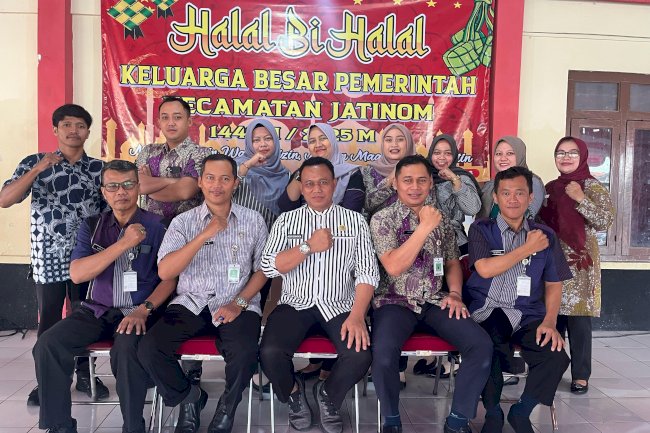 Hallal Bi Hallal Keluarga Besar Pemerintah Kecamatan Jatinom 1446 H