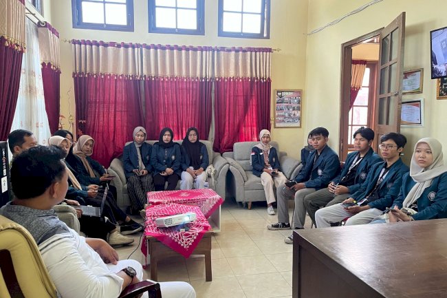 Jumat,  25 April 2025 pemaparan dari KKN UNNES Ruang Kerja Camat
