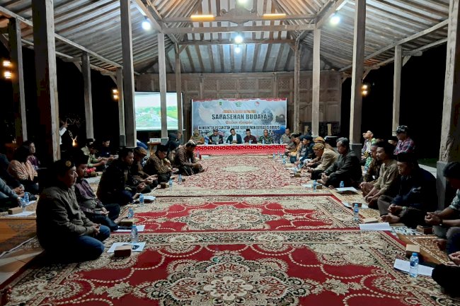 Dialog dan serap aspirasi sarasehan budaya dalam rangka Membentuk kecamatan sadar kerukunan berbasis budaya di pendopo Ashomad Kecamatan Jatinom pukul 20.00 Bersama Kesbangpol, Disbudporapar, FKUB Kabupaten Klaten serta antar umat beragama dan budayawan Kecamatan Jatinom