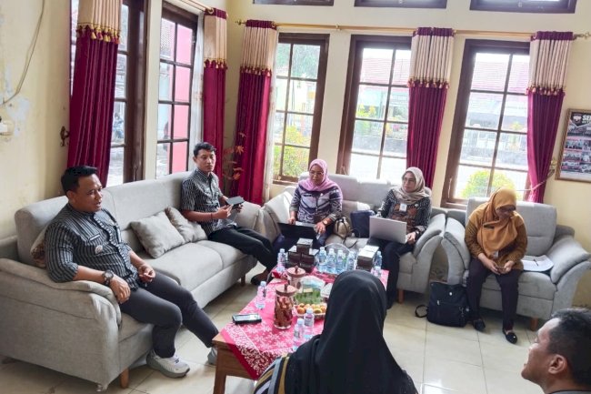 Kamis, 23 Okt 2025, Kecamatan Jatinom Monitoring dan evaluasi dari keorganisasian "Pelayanan publik yang lebih baik'