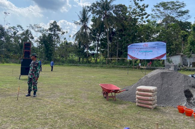 Pelatakan Batu pertama Kopdes di Desa Randulanang