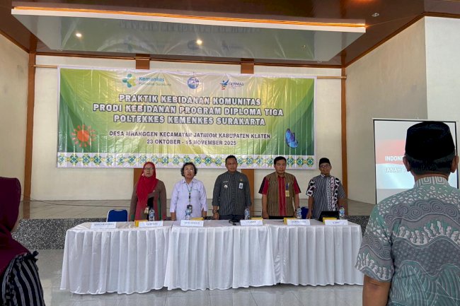 Kamis, 23 Oktober 2025 Praktik Kebidanan Komunitas Prodi Kebidanan dan Diploma Tiga Poltekes Kemenkes Surakarta di Desa Mranggen