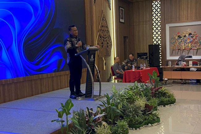 Kamis, 4 Desember 2025 : Workshop penyusunan APBDes 'dengan Peserta Perangkt Desa di Hotel Griya Persada Kaliurang Yogyakarta