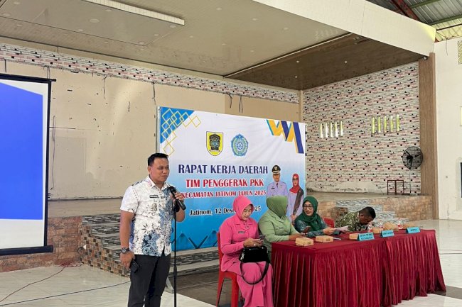 Jum’at, 12 Desember 2025 Rapat Kerja Daerah TIM penggerak PKK Kecamatan Jatinom di gedung Candra Kirana