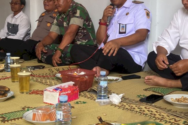 Rabu, 7 Januari 2026 Paguyuban Kades/Kakel Se-Kecmatan Jatinom di Rumah Bapk Kepala Desa Puluhan " Koordinasi awal tahun guna penyelarasan pembangun di wilayah Kecamatan Jatinom bersama Muspika dan jajaran Kecamatan Jatinom"