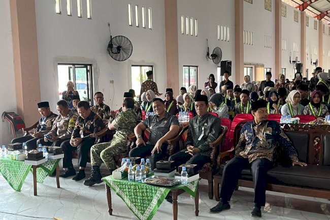 Akhirusannah Siswa MTS N 7 Klaten di Gedung Chandra Kirana Kamis, 11 Juni 2026