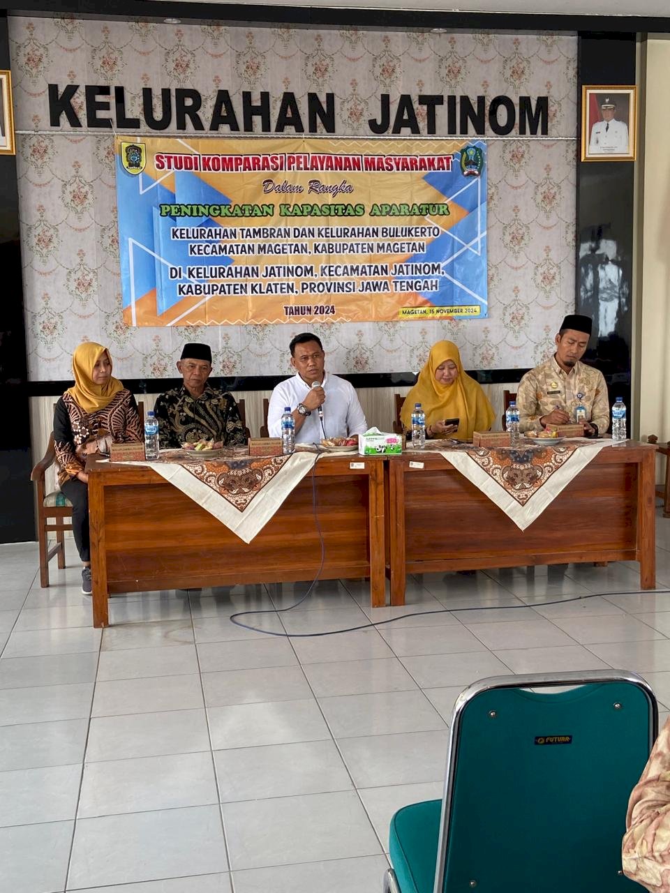 Sambutan Camat Jatinom dalam Study Komparasi Pelayanan Masyarakat, Kelurahan Tambran dan Kelurahan Bulukerto Kec. Magetan, Jawa Timur di Kelurahan Jatinom Kec. Jatinom Klaten