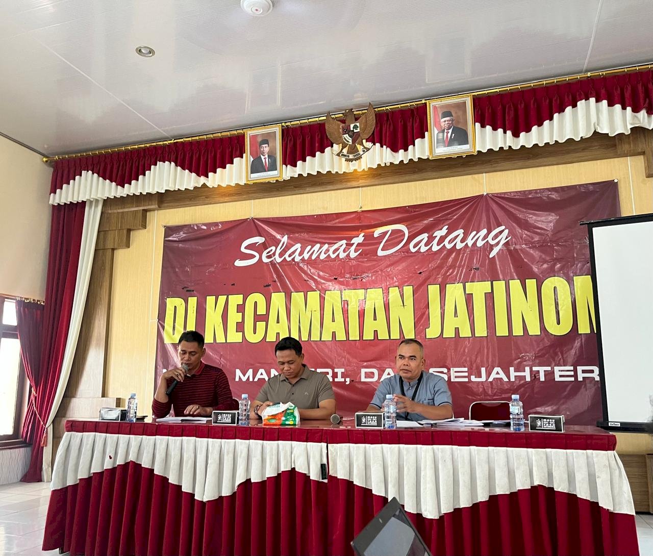 Kamis, 23 November 2024 :Percepatan Identifikasi Pajak Kendaraan Bermotor Oleh Narasumber BPKPD Kabupaten Klaten