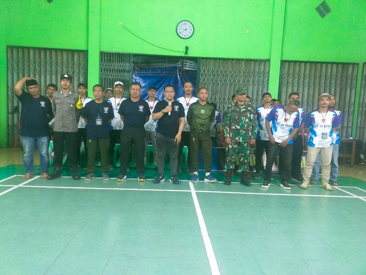 Giat Rabu, 12 Juni 2025 Jam 19.00 1. Camat Jatinom memberikan Sambutan dan membuka turnamen Bulu tangkis dengan Peserta Ekskawedanan Jatinom di Gedung Serbaguna Desa Glagah Kecmatan Jatinom