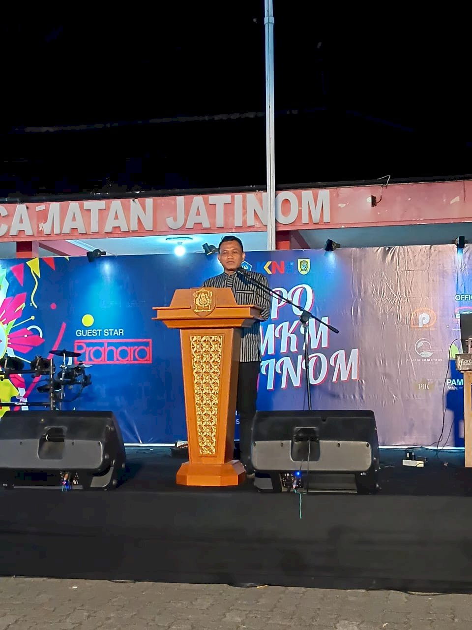 Giat pada hari Jum'at tanggal 22 Agustus 2025 pukul 20.00 WIB acara EXPO UMKM JATINOM dengan tema Expo Karya Lokal BANGGA PRODUK DESA di Halaman Kantor Kecamatan Jatinom bersama dengan KKN Unisri Surakarta dan Kepala Desa dan Lurah se Kecamatan Jatinom