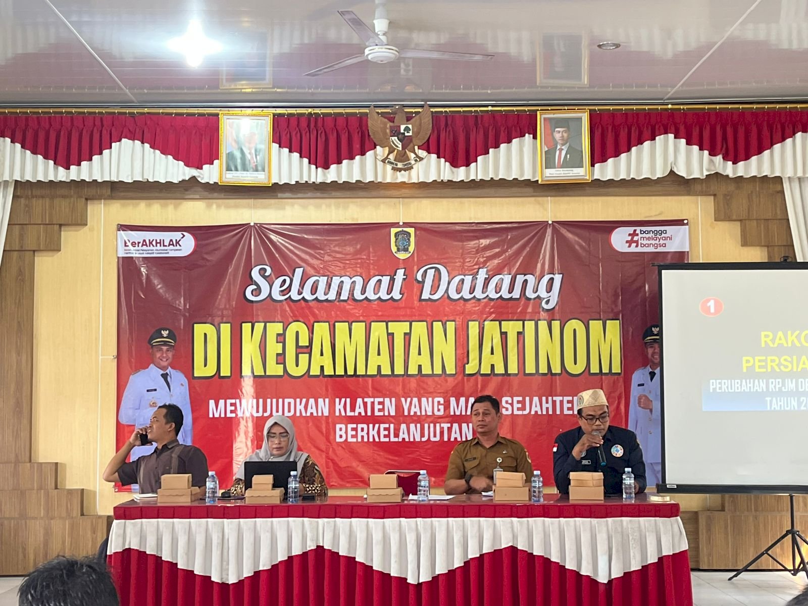 Senin, 25 Agustus 2025 Pengarahan penyusunan RPJMDes dan RKPDes Perubahan di Aula Kecamatan Jatinom