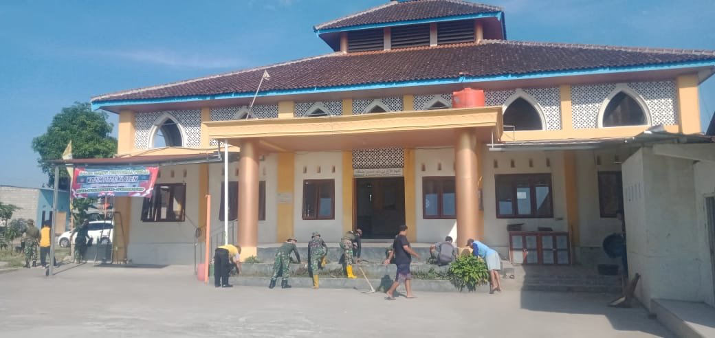 Giat Sabtu Pagi 13 September 2025 Dalam rangka karya bakti HUT ke 80 TNI dan ke 75 KODAM IV Dipinegiro di Masjid MBS Jatinom Dusun Karangpoh Desa Bonyokan 