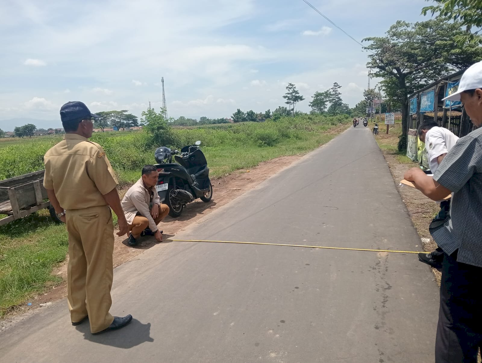 Kasi Tapem dan Kasi PPM Kecmatan Jatinom Melakukan Monev Kegitan Desa- desa di kecamatan Jatinom' Bersama Pendamping Desa Kecamatan Jatinom
