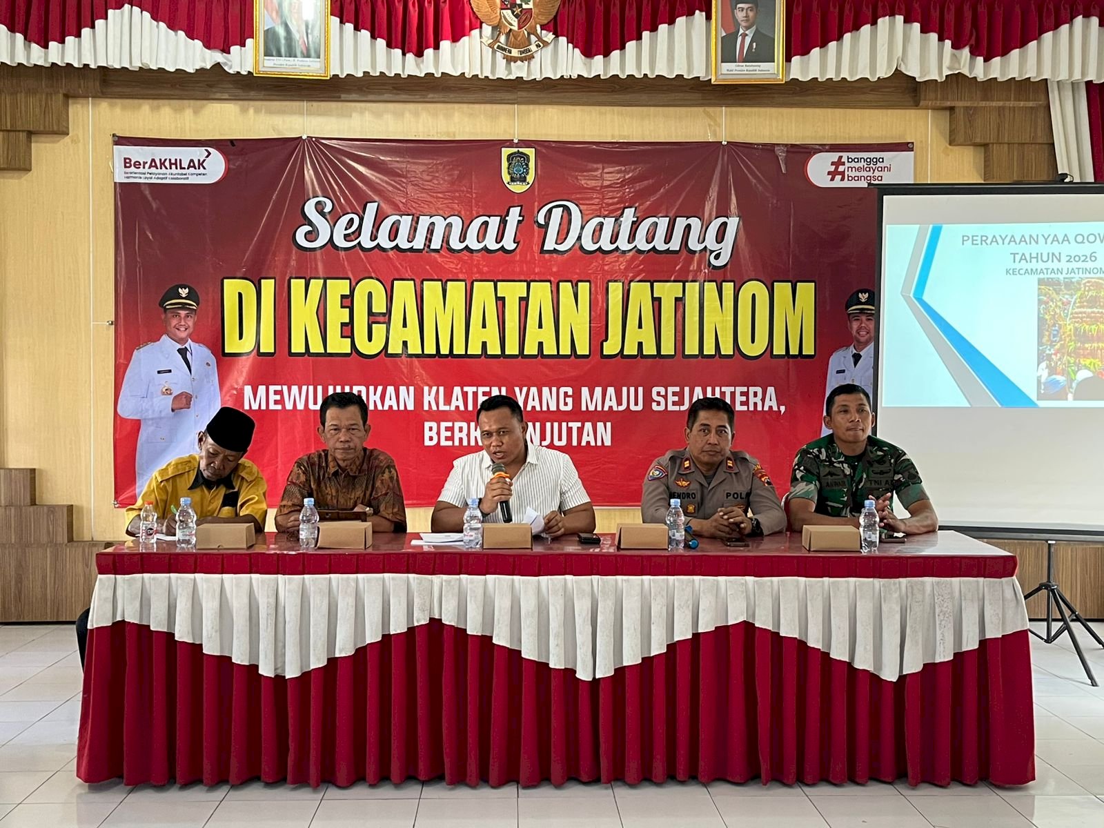 giat hari Jumat 19 Juni 2026 Rapat koordinasi persiapan yaa qowiyyu hari jadi Klaten dan upacara hut ri di aula Kecamatan Jatinom dan penyerahan seragam pada paskib jatinom
